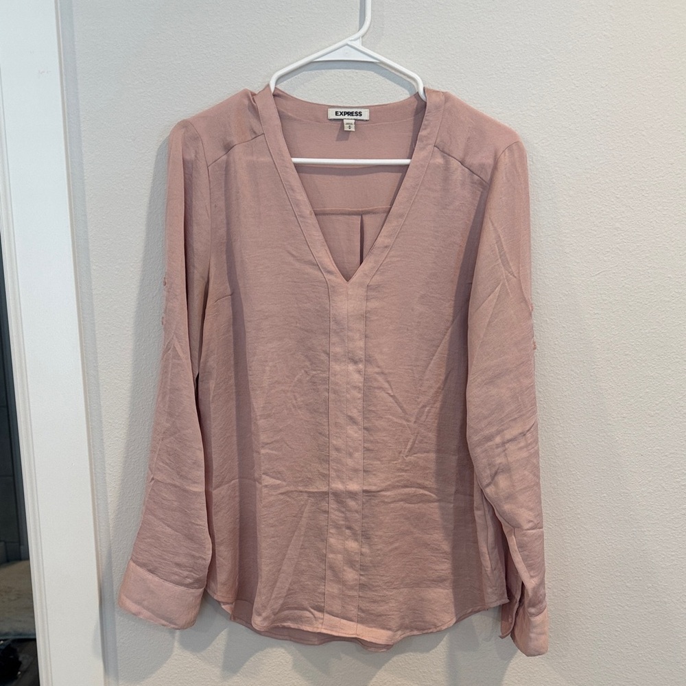 Express Women's Blush V-Neck Blouse